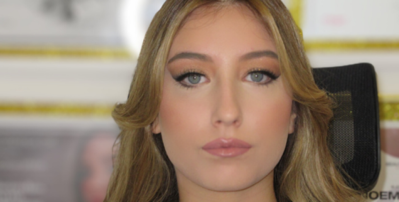 Cliente truccata da Noemi Spera Make Up Artist a domicilio a Palermo.